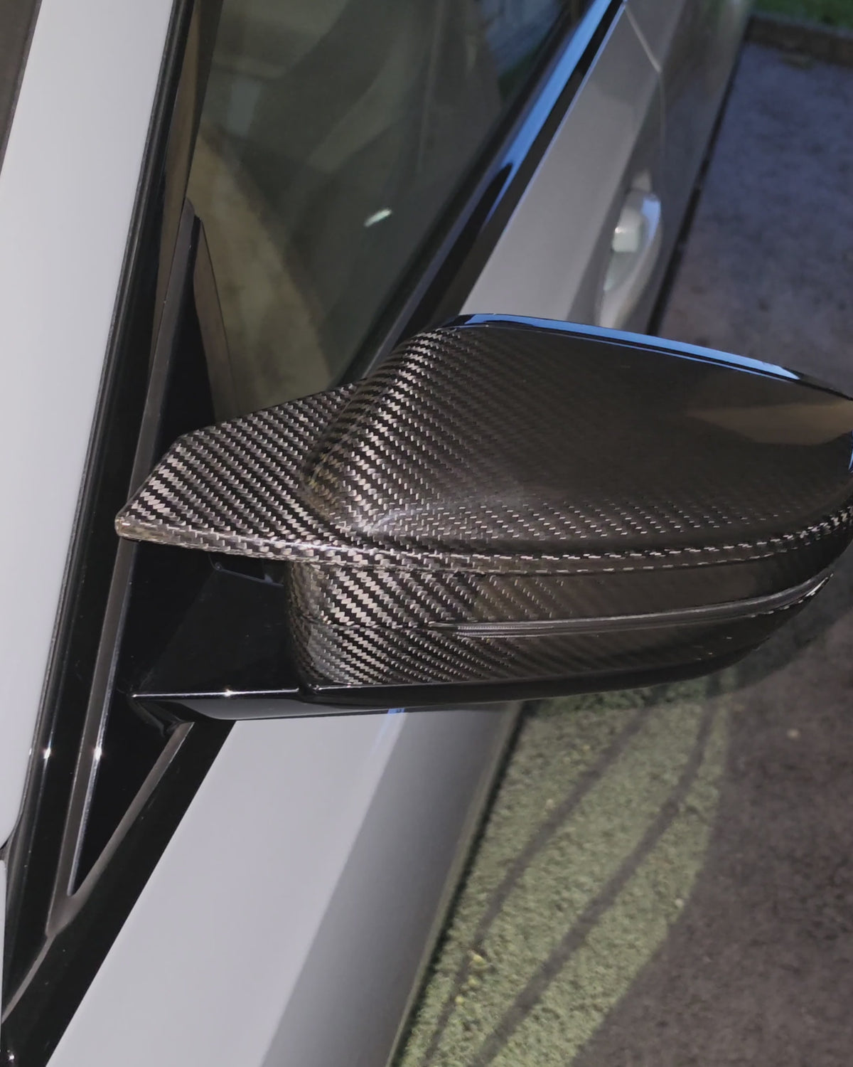 Echt-Carbon Spiegelkappen für BMW G20/G21 LCI
